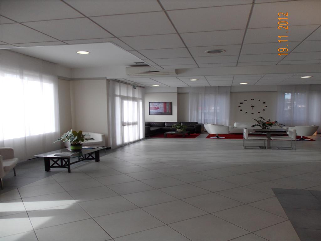 Hotel David Sesto Calende Exterior foto